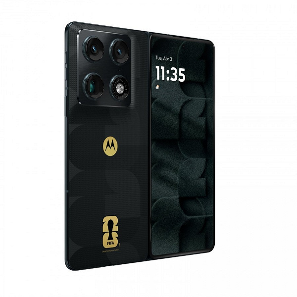 Утекли до презентации: Motorola Razr Fold и Edge 70, посвященные Чемпионату мира по футболу FIFA 26, показали на качественных изображениях